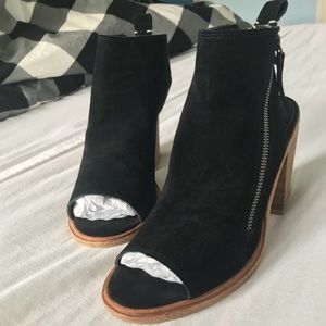 Dolce Vita Suede Heels